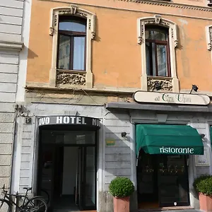 Hotel Nuovo, Milan