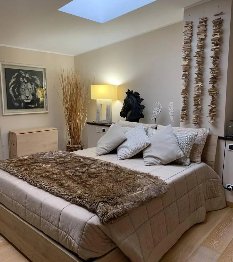 Homestay Residenza Taliedo, In Casa Privata, Abitata, Solo Camera Doppia E Bagno Personale Milan